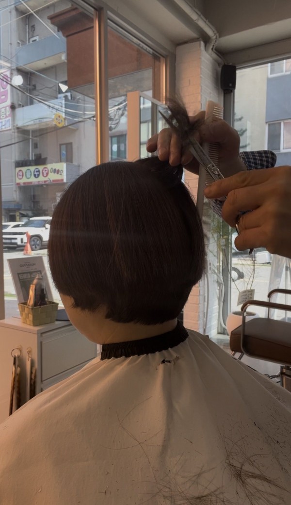 청주 복대동 미용실 보브펌 시술중2