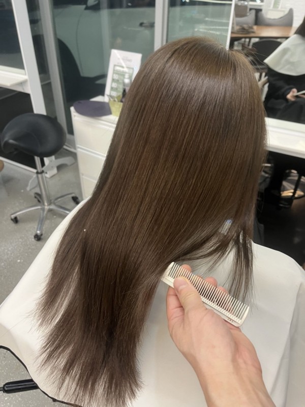 청주 복대동 미용실 에쉬브라운 시술후 뒷모습