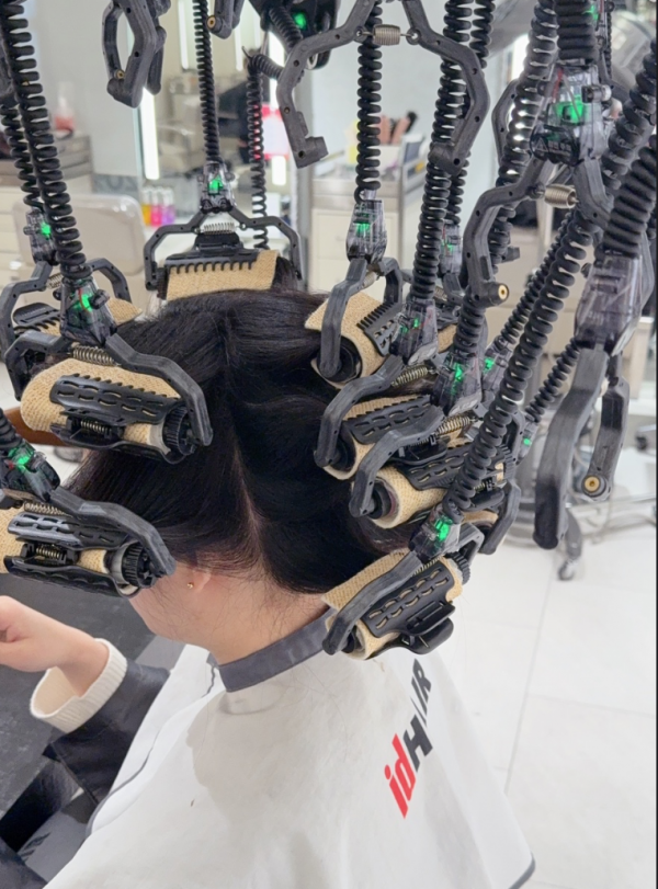 반포 미용실 그레이스펌 시술중1