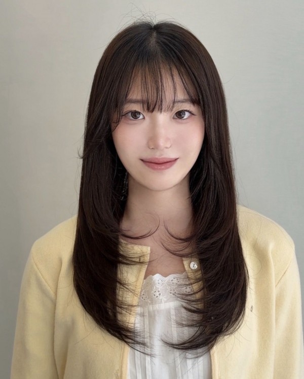 성신여대 미용실 살롱드바이퍼스트 은비 긴머리 레이어드c컬펌 시술후 앞모습