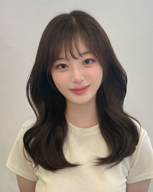 성신여대미용실 살롱드바이퍼스트 은비 광대 커버와 얼굴형 보완에 예쁜 엘리자벳펌 완성