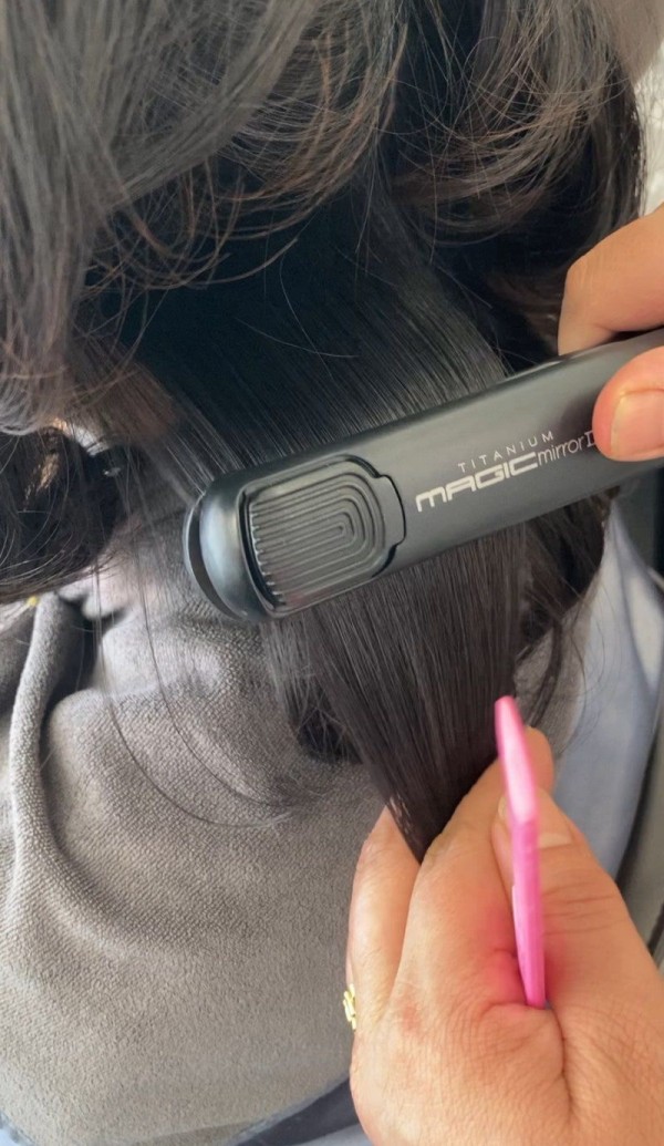 성신여대역미용실 살롱드바이퍼스트은비 분위기 전환하기 좋은 긴머리 레이어드펌 하이레이어드펌 시술중4