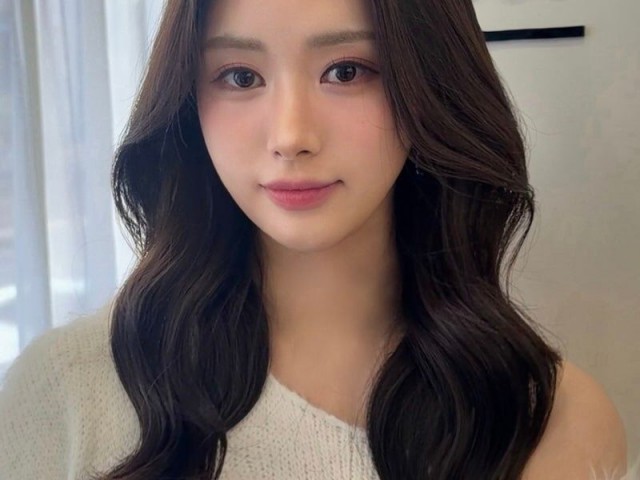 긴머리 볼륨펌 추천 성신여대미용실 살롱드바이퍼스트 은비