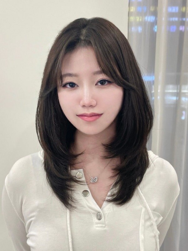 성신여대역미용실 살롱드바이퍼스트은비 바쁜 아침 똥손도 가능한 레이어드펌 허그펌 시술후 앞모습