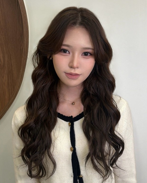 성북구미용실 살롱드바이퍼스트은비 얼굴형 보완까지 예쁜 젤리펌 시술후 앞모습