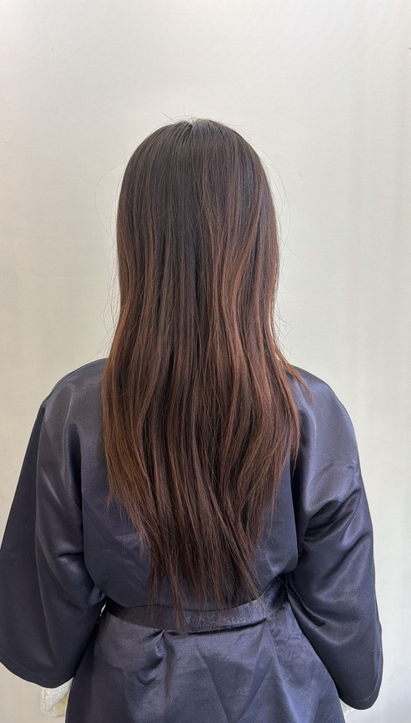 성북구미용실 살롱드바이퍼스트은비 얼굴형 보완까지 예쁜 젤리펌 시술전 뒷모습