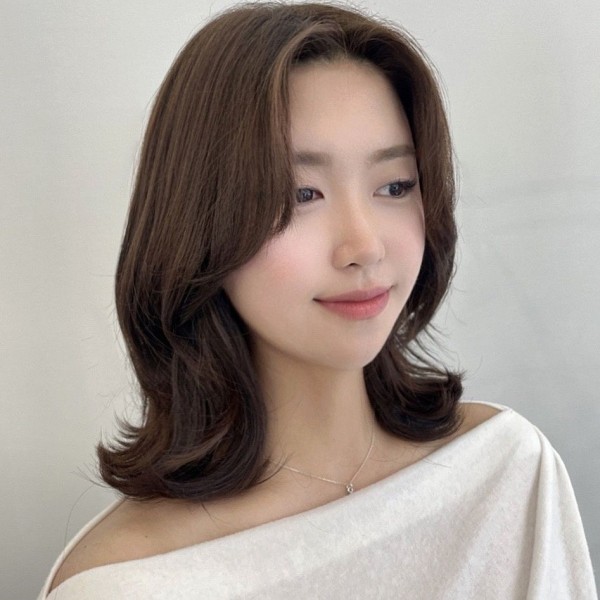 성신여대미용실 어중간한 머리길이가 어깨에 닿아서 뻣치는게 고민이라면 중단발레이어드컷 &#038;amp; 빌드펌2