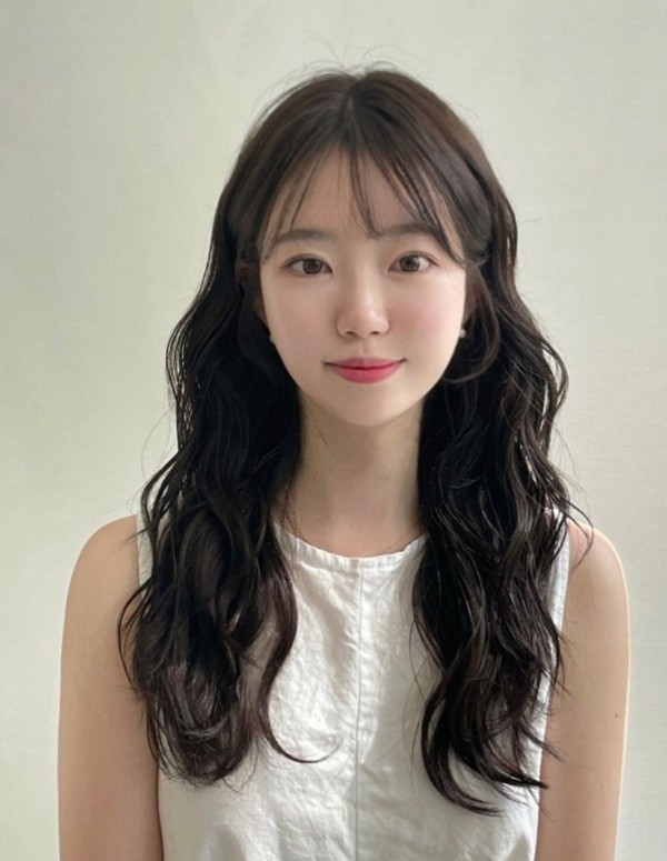 성신여대미용실 둥근 얼굴형을 보완해 주는 레이어드커트와 몽글몽글 젤리펌1