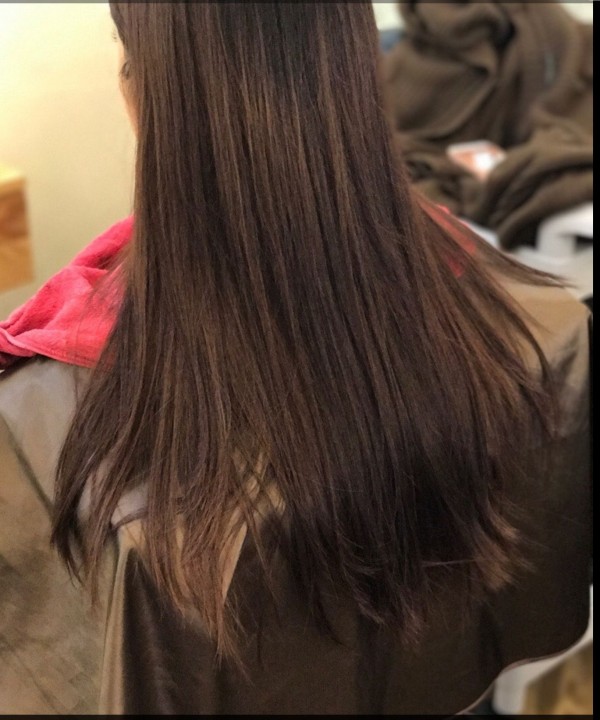 성신여대 미용실 백금발 시크릿 투톤 시술중