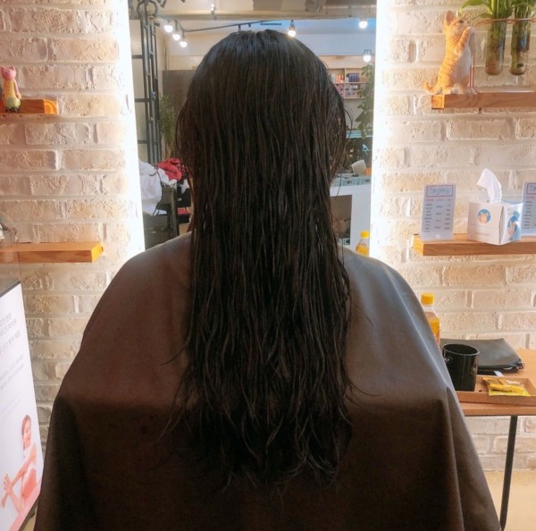 성신여대 미용실 레이어드 c컬펌 시술중4