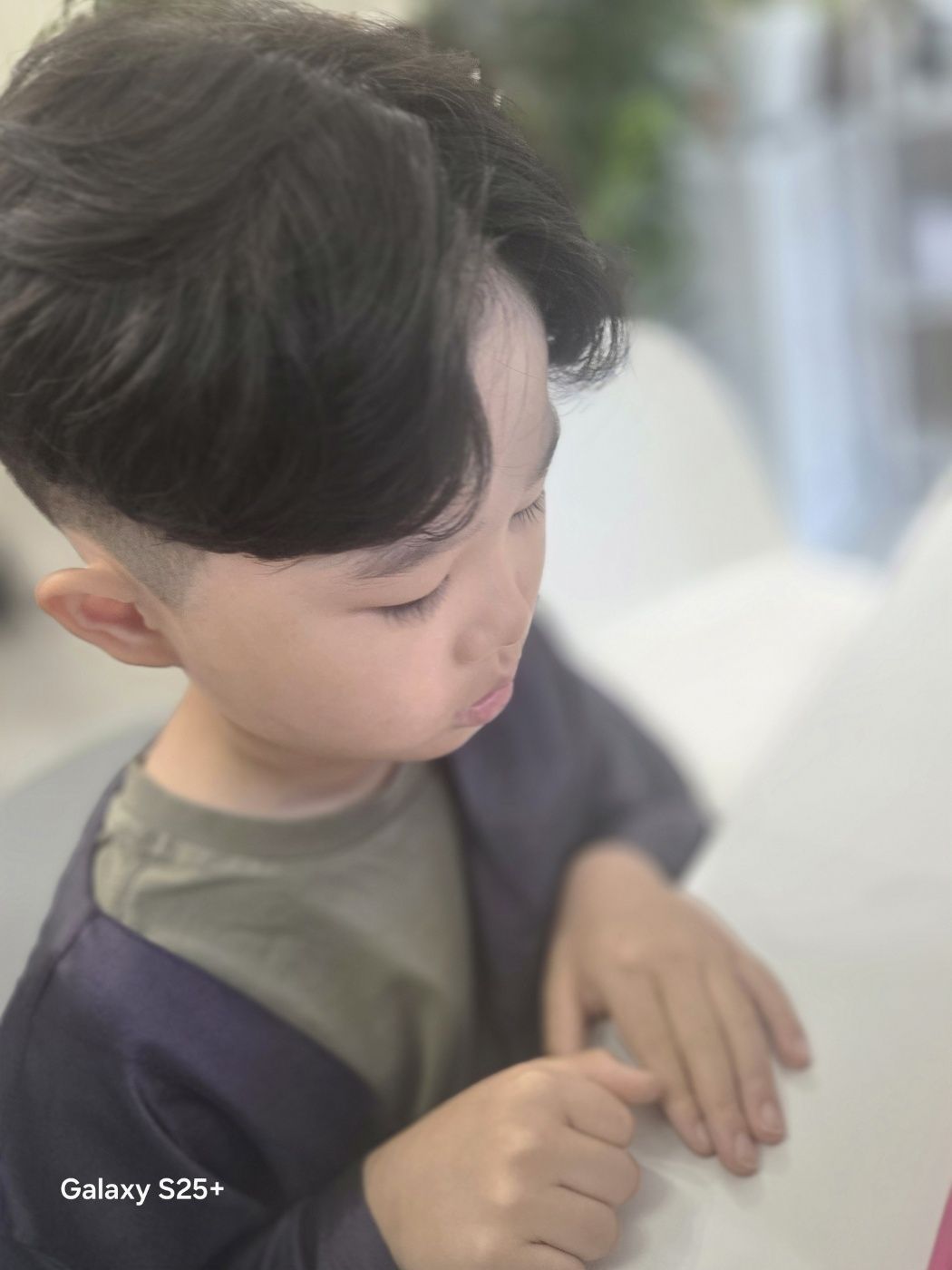 자연스러운 학생 가르마펌 작전동 미용실 살롱드루체에서