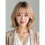 골든 블론드 턱선 텍스처 단발+뱅