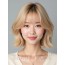 골든 블론드 턱밑 스택 단발+시스루뱅