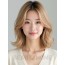 골든 블론드 어깨 레이어드 단발+사이드뱅