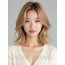 골든 블론드 턱밑 비대칭 단발