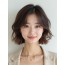 애쉬 브라운 귀밑 웨이브 단발+사이드뱅