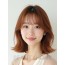 베이지 브라운 어깨 비대칭 단발+시스루뱅