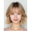 샌드 블론드 귀밑 블런트 단발+시스루뱅
