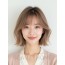 베이지 브라운 어깨 비대칭 단발+커튼뱅