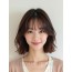 초콜릿 브라운 턱밑 웨이브 단발+풀뱅