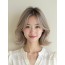 애쉬 블론드 어깨 스택 단발+커튼뱅
