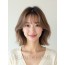베이지 브라운 어깨 레이어드 단발+사이드뱅